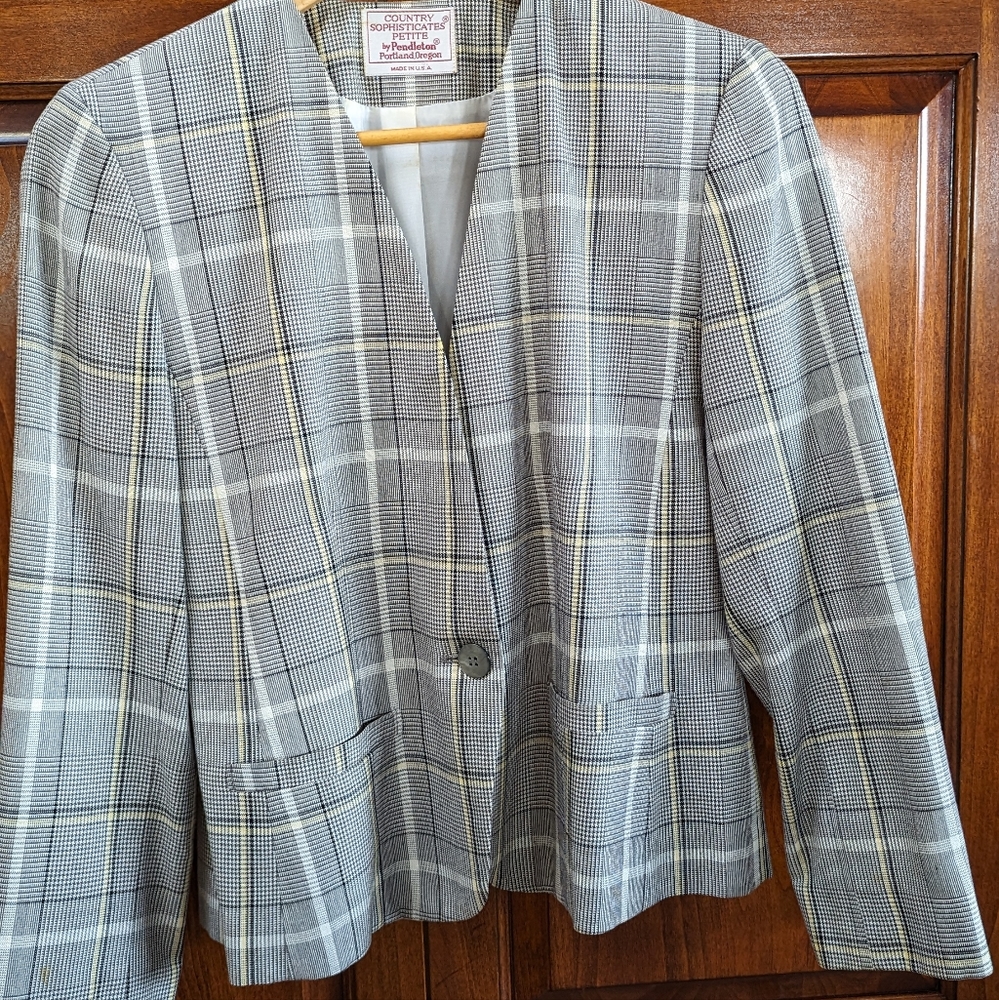 Petite Blazer